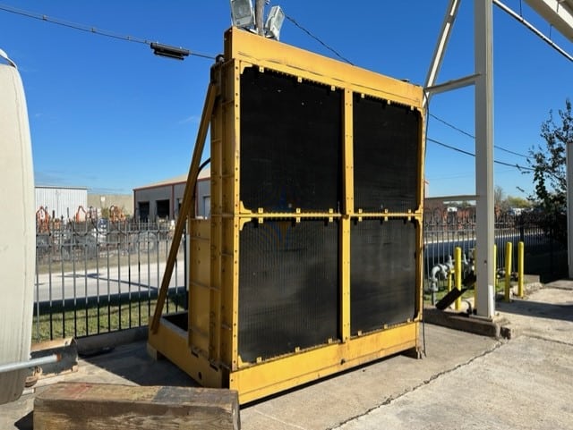 Good Used 3516 Caterpillar Radiator - DPC1216