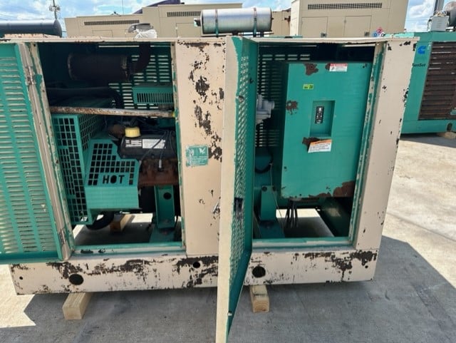 Low Hour Ford LSG-875 65KW Natural Gas Generator Set - DPC1203