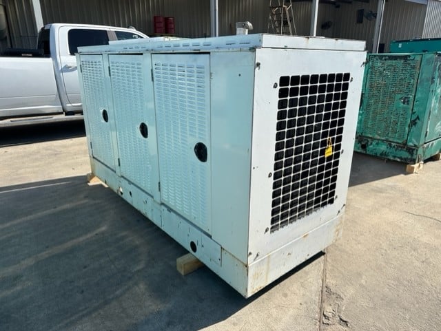 Low Hour Ford WSG1068 85KW Natural Gas Generator Set - DPC1205