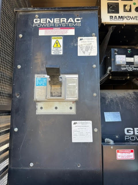 Generac Hino 500kW Diesel Standby Generator 3PH 500Hrs LX-H 61A '02