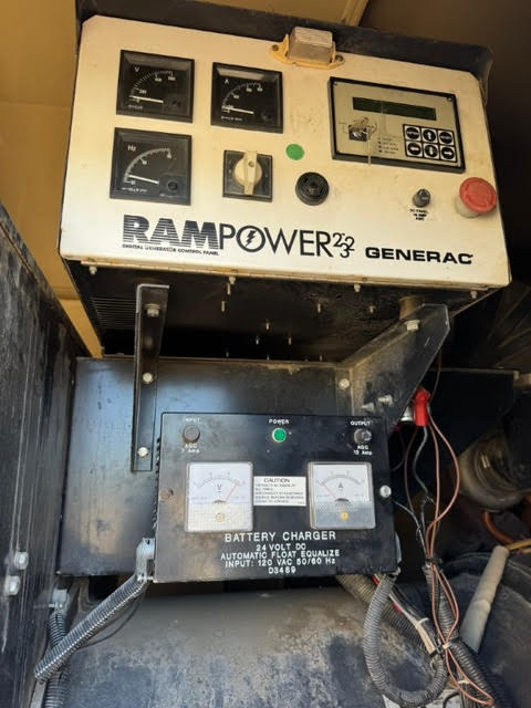 Generac Hino 500kW Diesel Standby Generator 3PH 500Hrs LX-H 61A '02