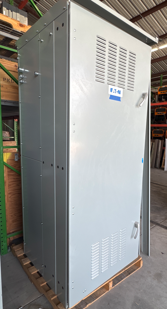 Eaton Pow-R-Line PRL-C 800A Switchboard NEMA 3R 415/240V L630H-C Breaker Panel