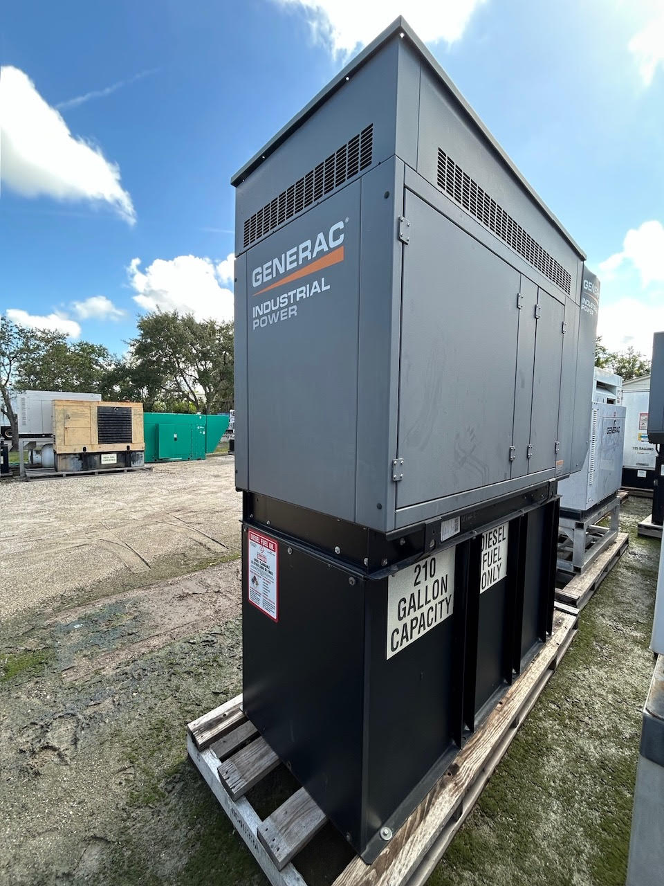 48KW 50KW SD048 Generac 120/240 200A 1PH Diesel Generator '12 263 Hrs. (SKU: 110277)