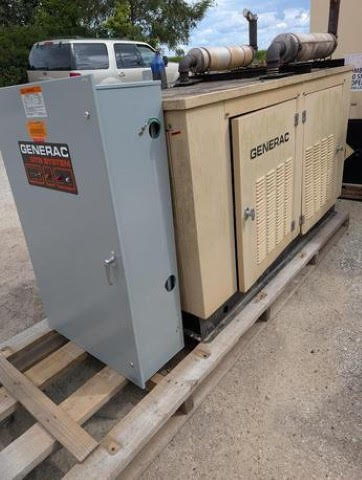 35KW Generac 99-A07732-S Nat Gas LP Generator 1PH '99 TESTED