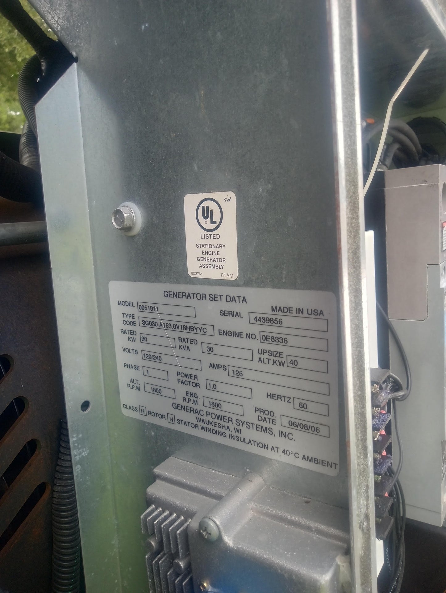 AS-IS 30KW Generac 120/240V 125A 1PH 5191-1 '06 NG/LP Generator UNTESTED SKU: 110290)